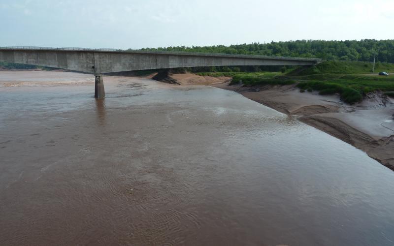 Shubenacadie River; (c) Stephan Matthiesen 2011