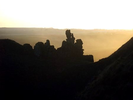 Felsen in der untergehenden Sonne bei St. Abbs; (c) Stephan Matthiesen